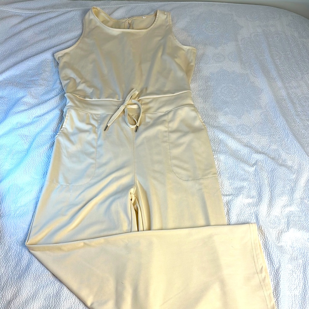 Cream Sleeveless wide leg Jumpsuit szM